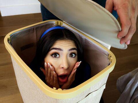 Libidinous Amber Summer - brunette video - Exxxtra Small